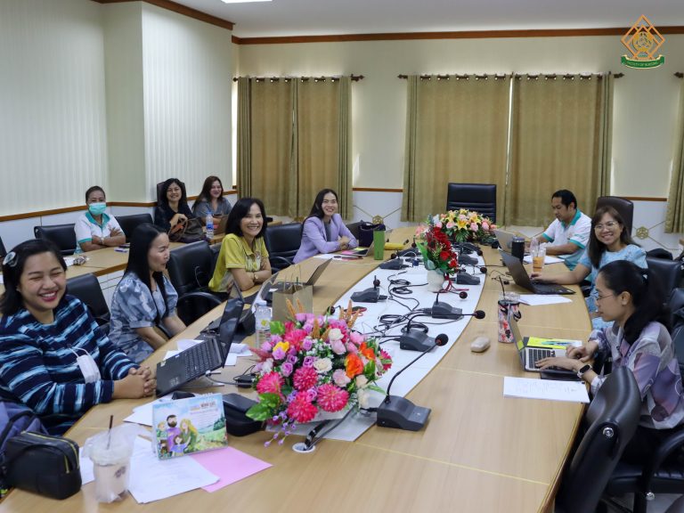 ประชุมคณาจารย์วิพากษ์มคอ.3 มคอ.4